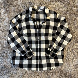 Black & White Plaid Flannel - St. John’s Bay
